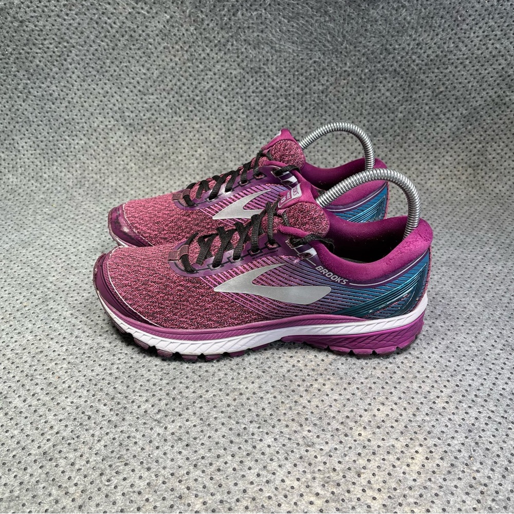 Brooks Women's Magenta and Teal Athletic Shoes